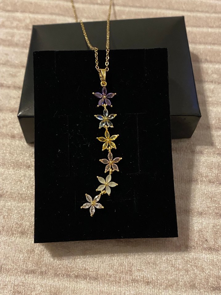 Renkli Çiçekli Kolye - Görsel 2