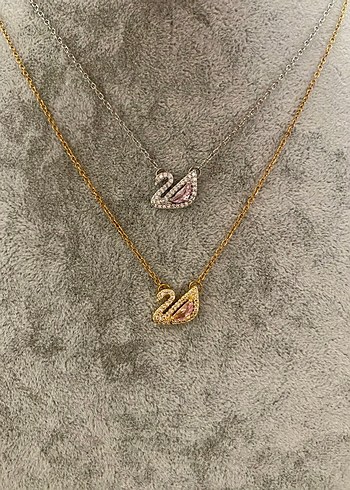 Swarovski Kuğu Kolye