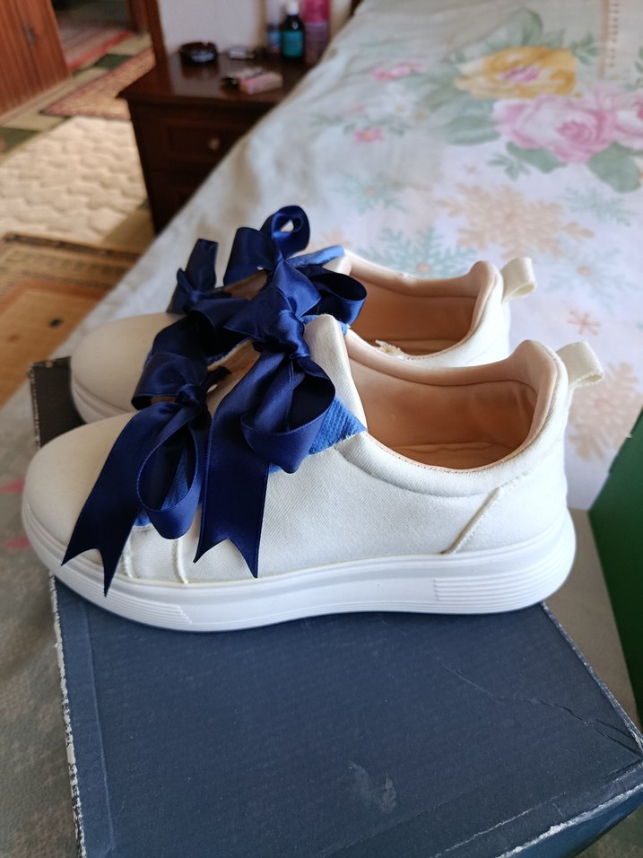 Fiyonklu Beyaz Kadın Sneakers - Görsel 2