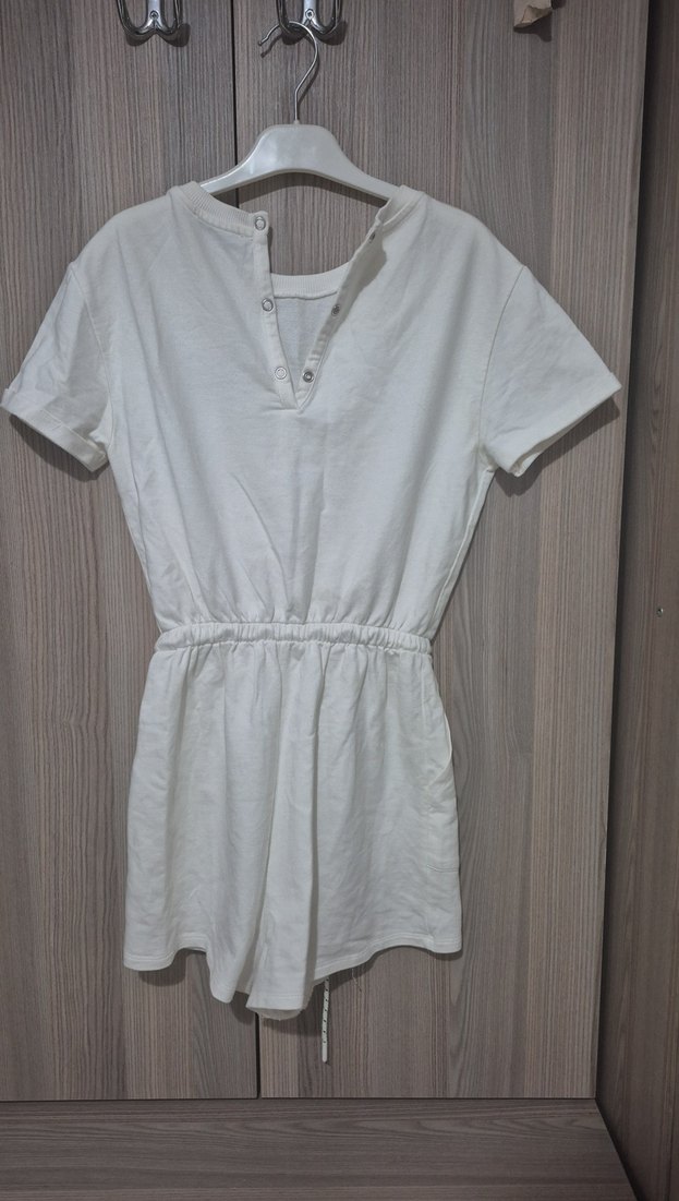 Beyaz Pamuklu Kısa Tulum, Kemerli - Görsel 2