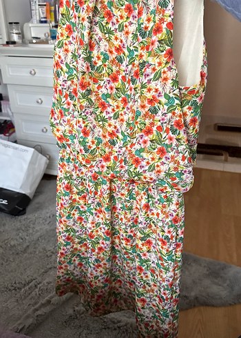 Çiçek Desenli Mini Street Wear Büstiyer - Görsel 2