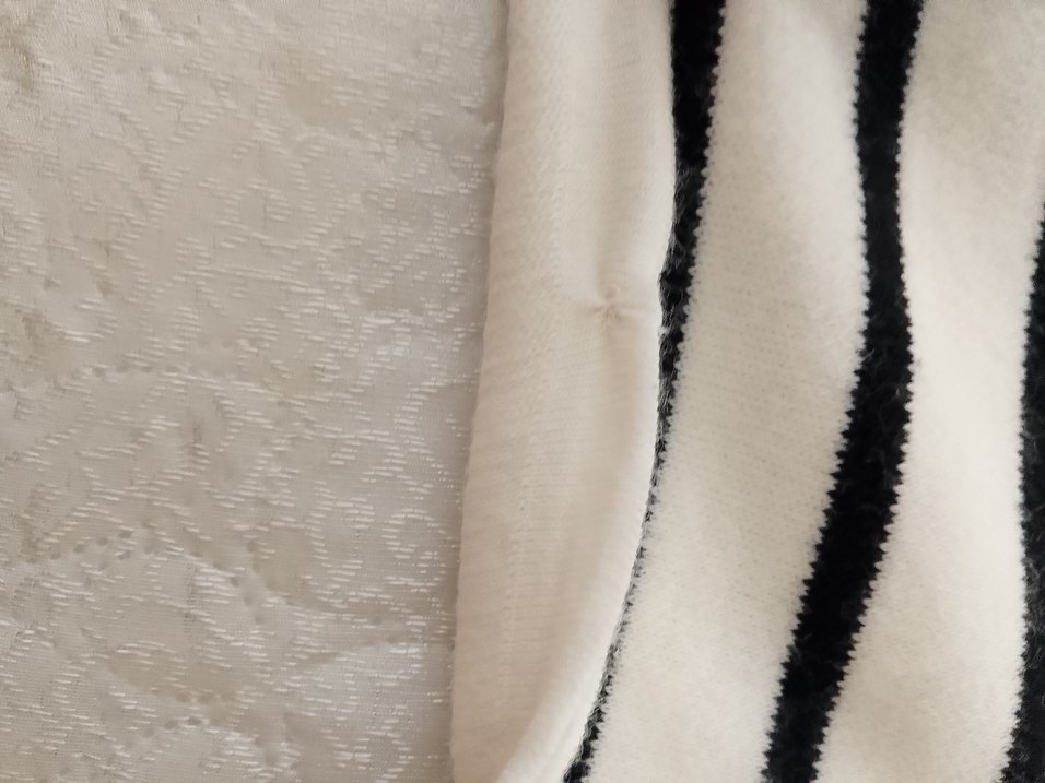 Beyaz Siyah Çizgili Kadın Triko Kazak giyilmedi - Görsel 4