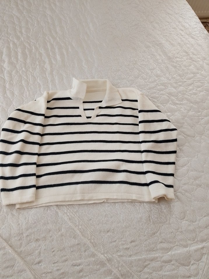 Beyaz Siyah Çizgili Kadın Triko Kazak giyilmedi - Görsel 3