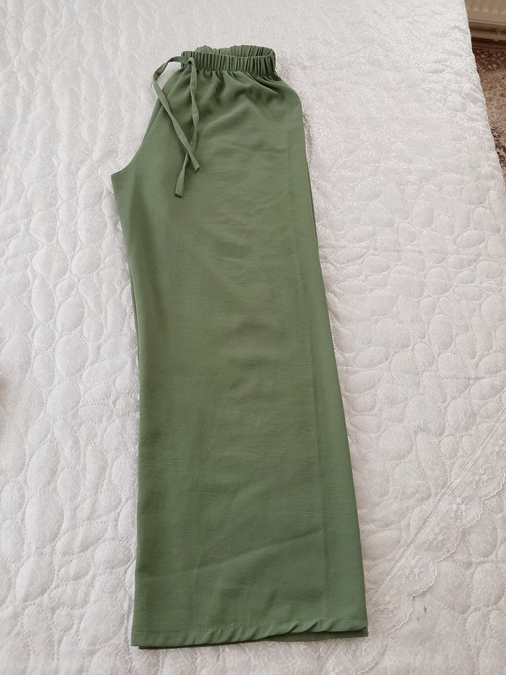 Haki Kadın  Bol Kesim Pantolon s ,m  için uygun - Görsel 3