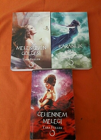 Meşeklerin gölgesi, karanlık ışık cehennem meleği Tara Fuller