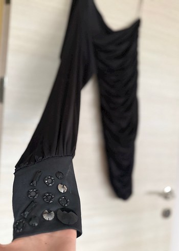 Tek Omuzlu Drapeli Siyah Abiye Elbise - Görsel 3