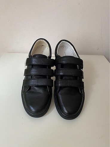 37 Beden siyah Renk Kenneth Cole şahane deri sneakers