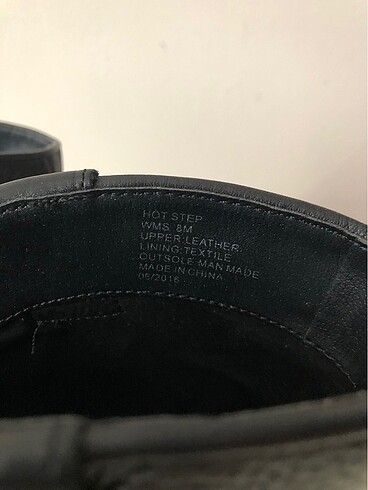 39 Beden Kenneth Cole western bot