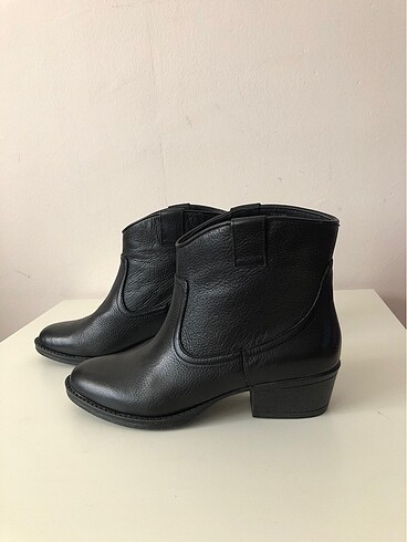 39 Beden siyah Renk Kenneth Cole western bot