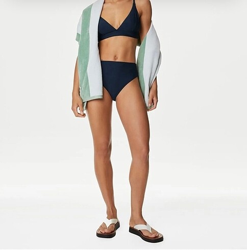 48 Beden lacivert Renk Marks&Spencer bikini üst
