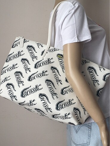 Lacoste çanta