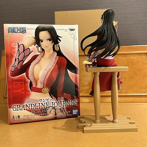 Beden ONE PIECE HANCOCK 20 CM KUTULU ORIJINAL