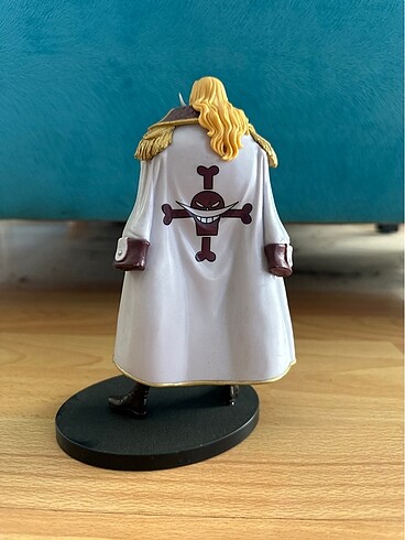 ONE PIECE BEYAZSAKAL 19 CM KUTUSUZ