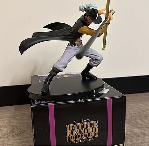 Beden Renk ONE PIECE MIHAWK 18 CM ORIJINAL KUTULU
