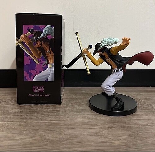 ONE PIECE MIHAWK 18 CM ORIJINAL KUTULU