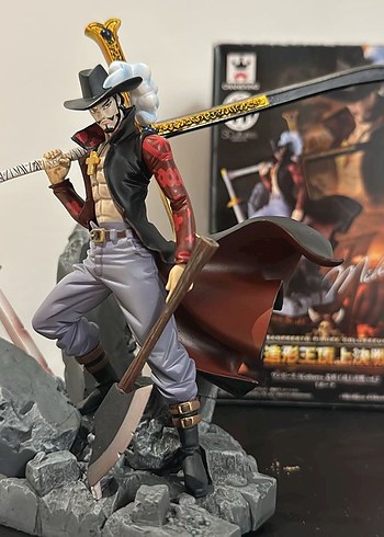 Beden ONE PIECE MIHAWK 16 CM KUTULU ORIJINAL