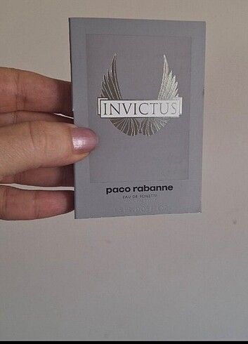 Invictus sample parfum