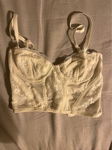 H&M korse