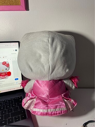  Beden hello kitty