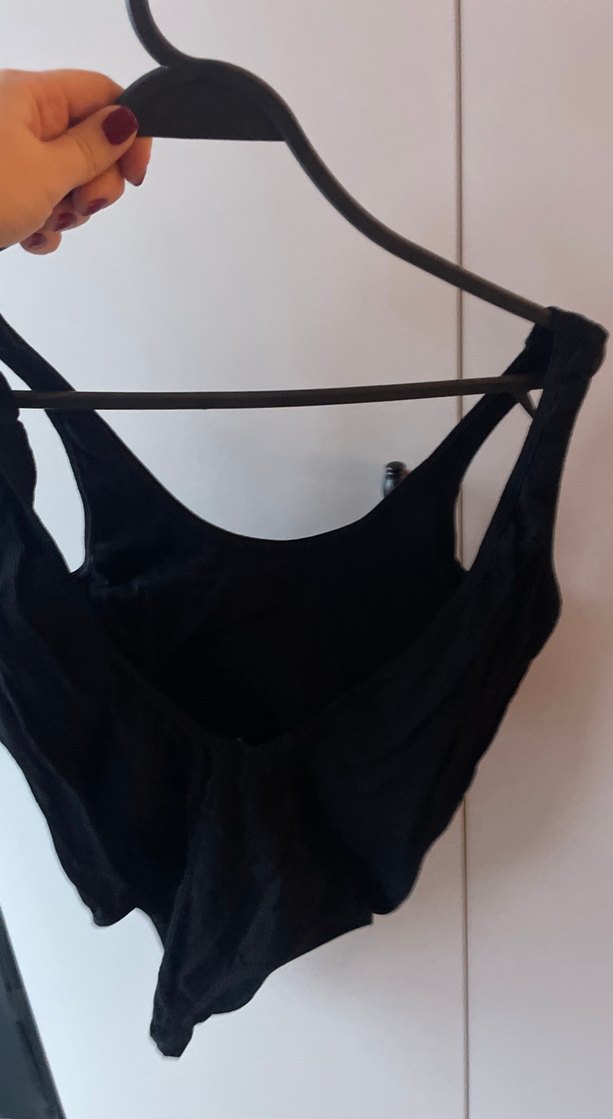 Siyah Spor Kadın Mayo, Kolsuz, Midi Boy - Görsel 3