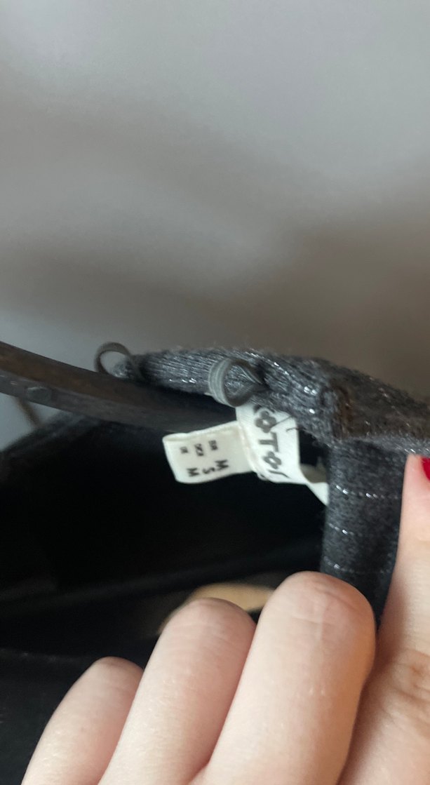 Düğmeli Gri Yarım Kollu Crop Top - Görsel 3