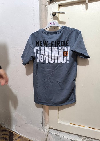Gri Baskılı Erkek Denim Tişört