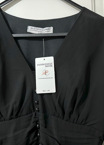 Tül kollu düğme görünümlü gotik elbise - Görsel 2