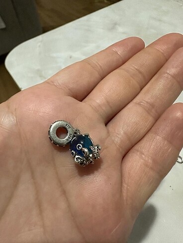 Pandora ahtapot charm