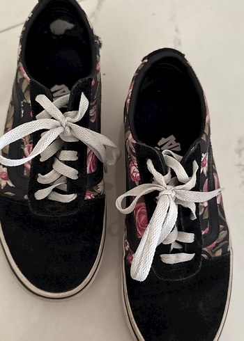 Orijinal Vans Marka Çiçek Desenli Kadın Spor Ayakkabı - Görsel 5