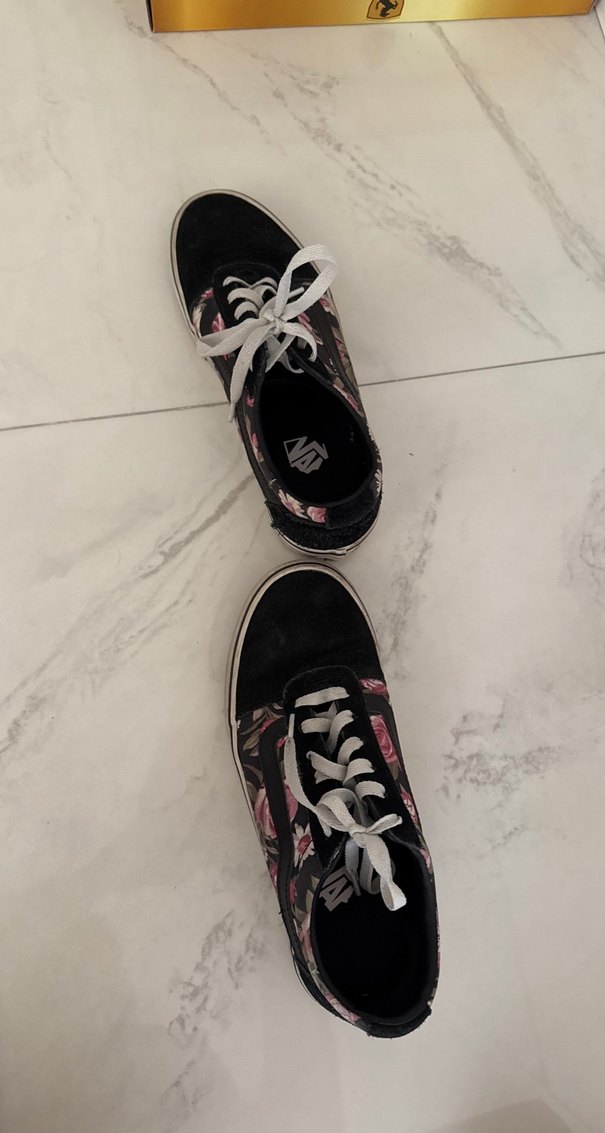 Orijinal Vans Marka Çiçek Desenli Kadın Spor Ayakkabı - Görsel 4