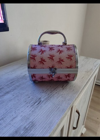 Avon Pembe Boncuklu Vintage Kadın Makyaj Çantası