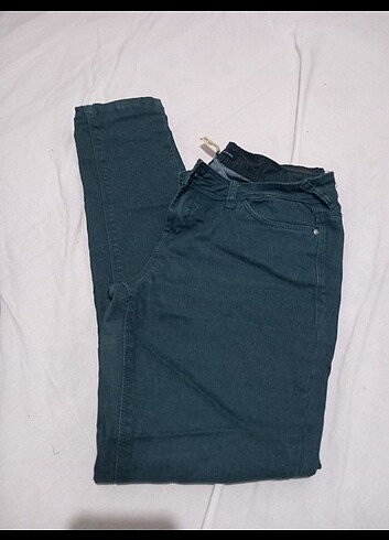 Bershka Jean