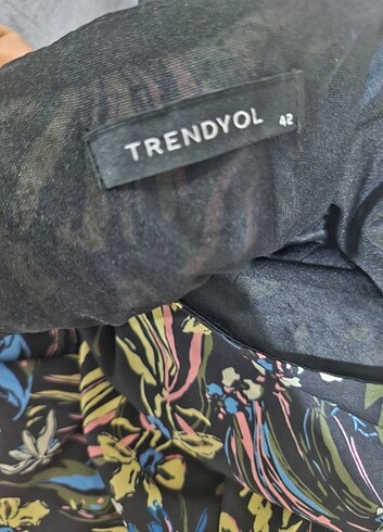 Trendyol & Milla Yazlik.elbise 1 kez kullanıldı