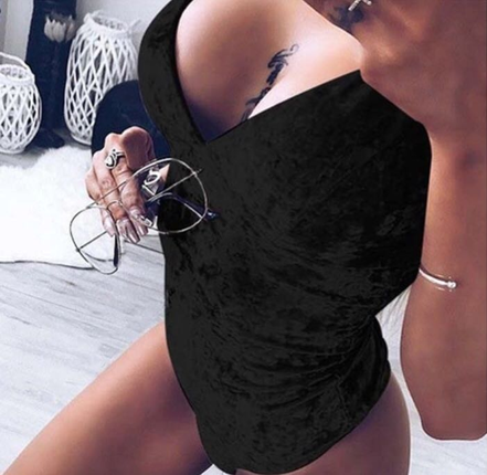 Siyah bodysuit