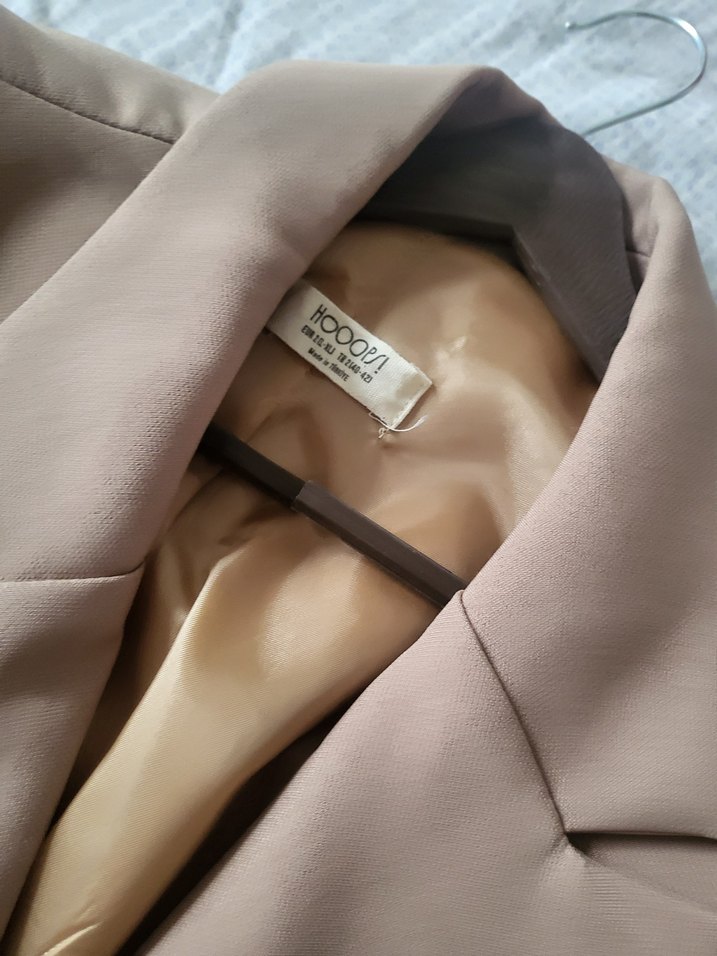 Bej Düğmeli Kadın Blazer Pelerin Ceket - Görsel 4