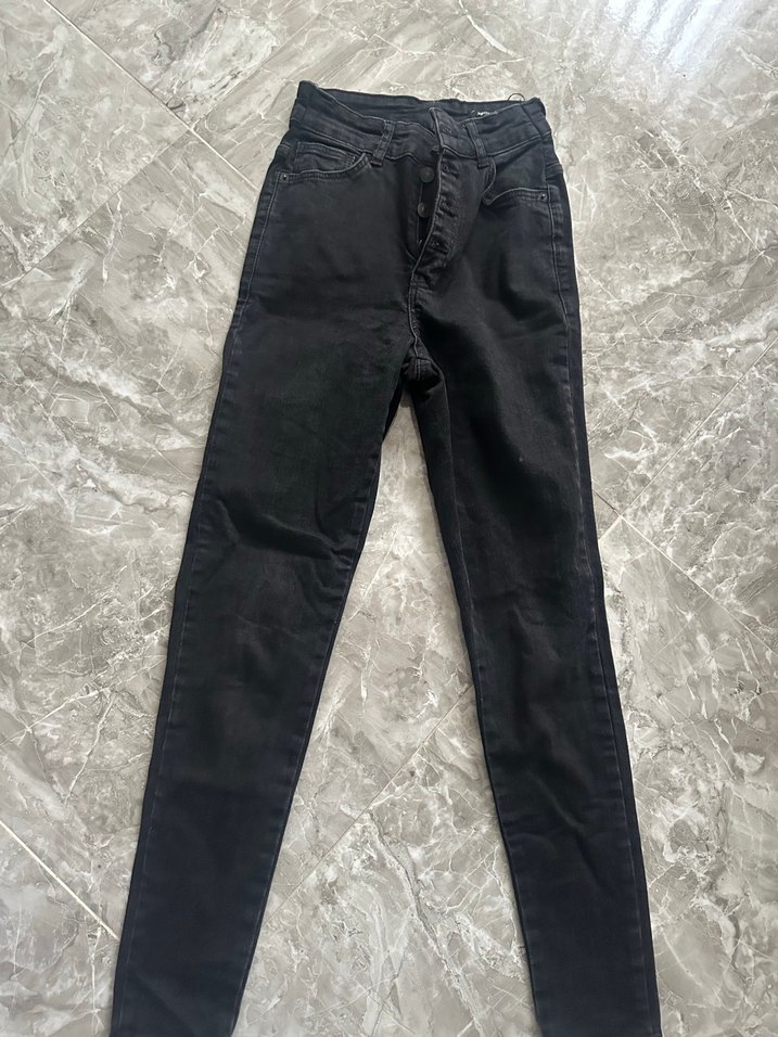 Düğmeli siyah Kadın Kot Pantolon - Görsel 2