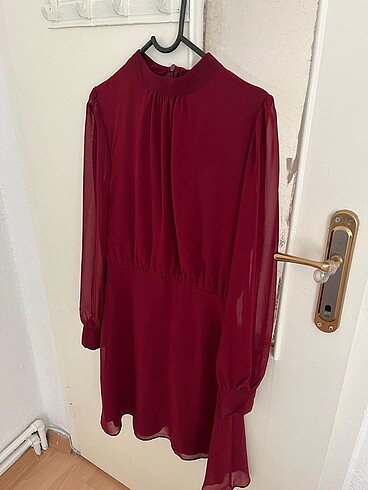 34 Beden bordo Renk Elbise