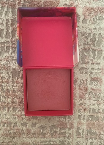 Nars Beaulis Fun Sugar and Spice Pudra Allık
