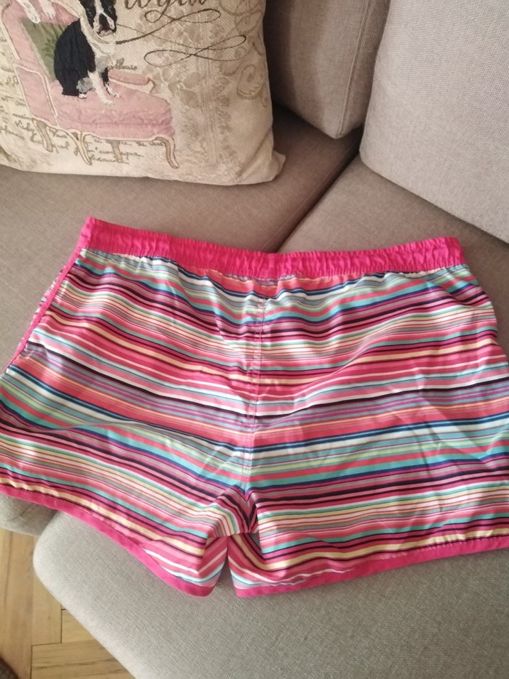 Renkli Çizgili Kadın deniz Şortu - Görsel 2