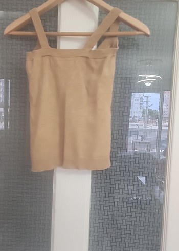 s Beden Bej Düğmeli V Yakalı Kadın Atlet