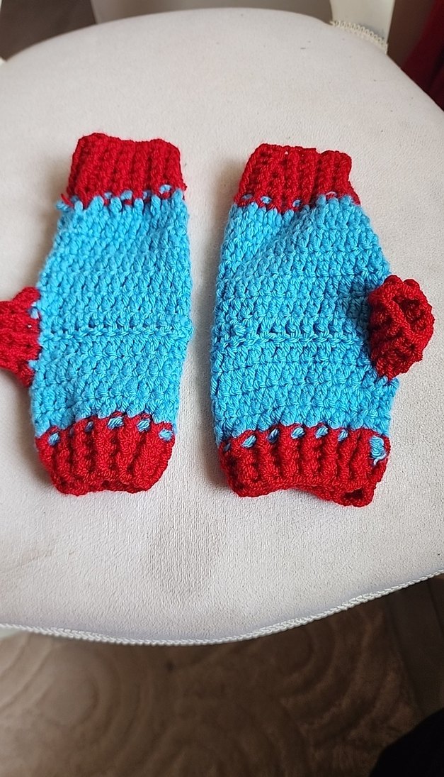 Renkli Örgü Kadın Eldivenleri Ayıcık Desenli - Görsel 3