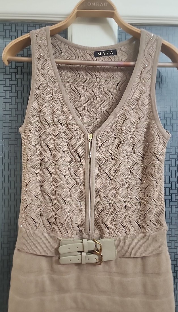 Kemerli V Yaka Kolsuz Mini Triko Elbise - Görsel 2