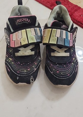 Skechers ürünü