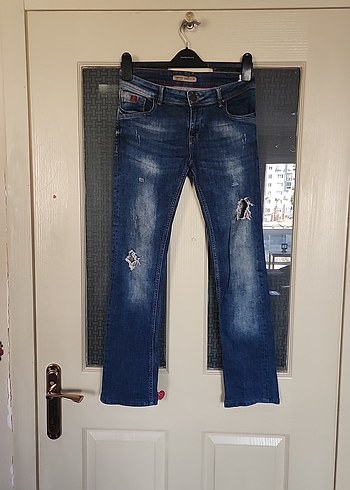 Twist Mavi Yikamali Dar Kesim Denim Jean