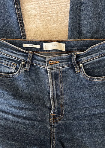 36 Beden Mango jean