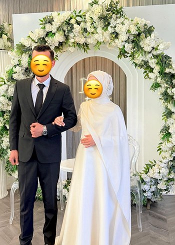 Uzun Beyaz A Kesim Düğün Elbisesi kiralık
