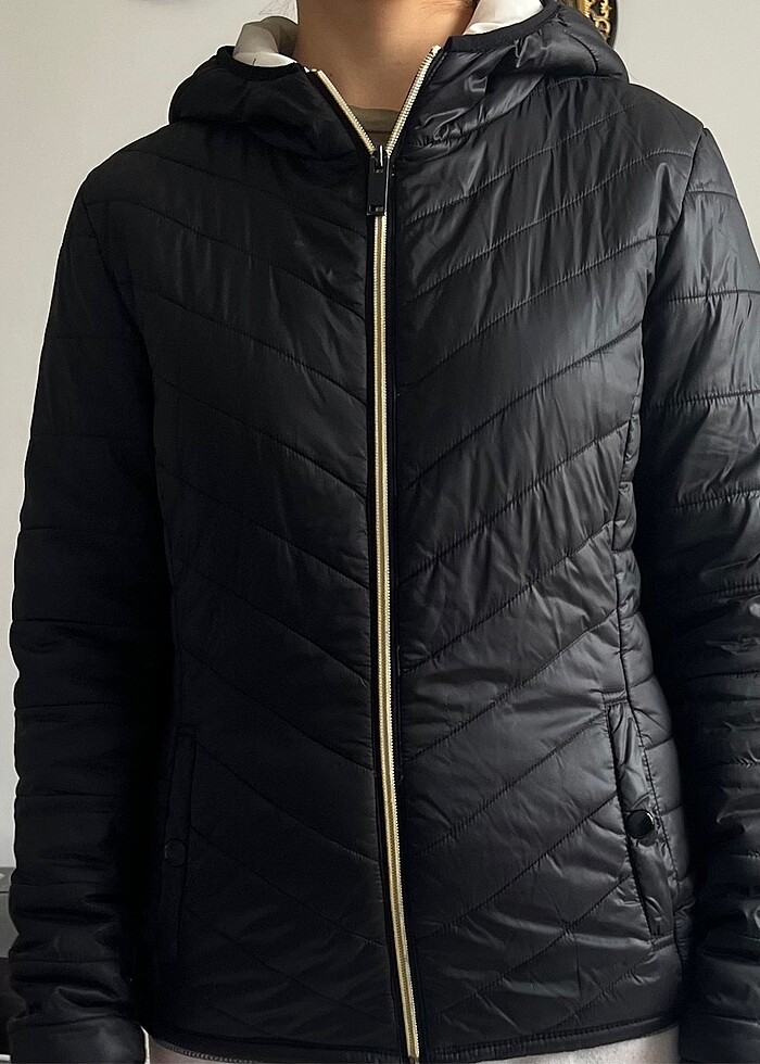 Bershka şişme mont - Görsel 2