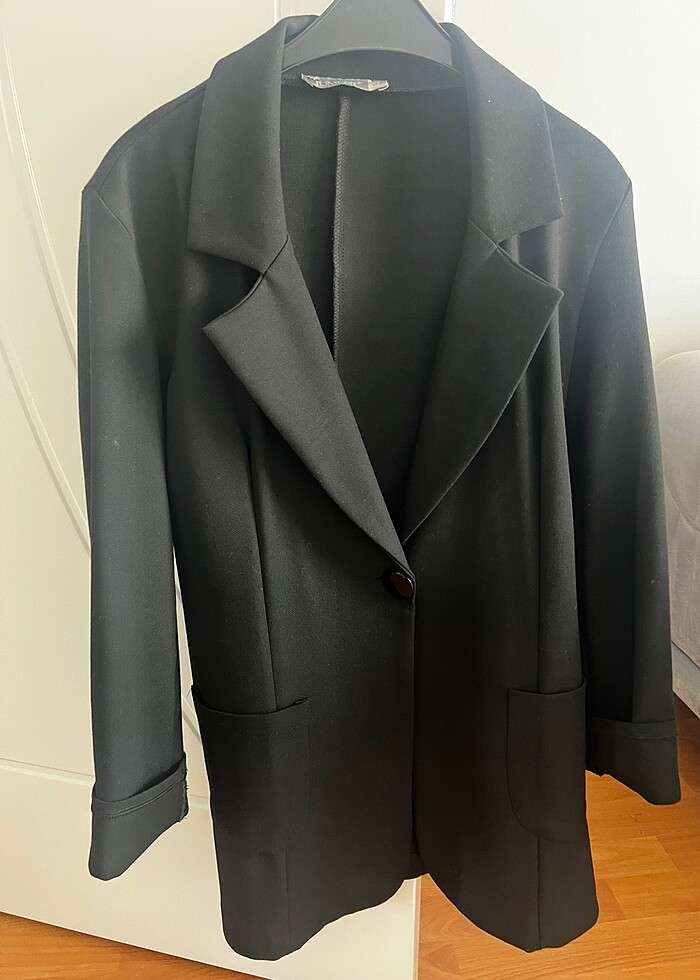 Çok şık bir blazer ceket hem spor hem şık kombinlerde kullanılab - Görsel 3