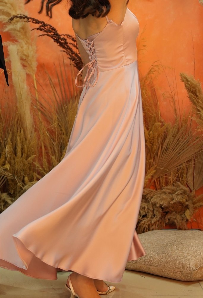 saten askılı nişan veya düğün elbisesi - Görsel 4