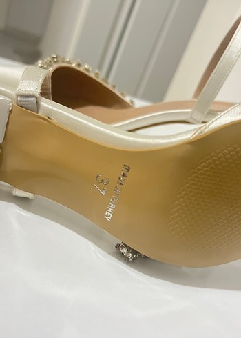 Beyaz Taş İşlemeli Stiletto Gelin Ayakkabısı - Görsel 8